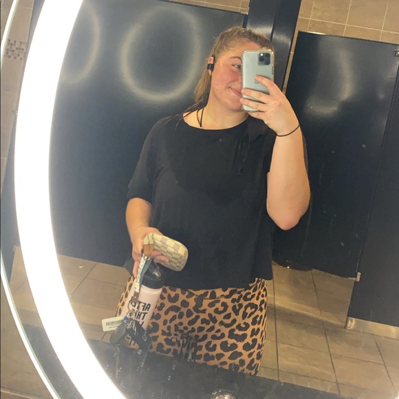 Hey Y’all!! Welcome to Balazi Boutique 🤍 - Picture 10 of 15